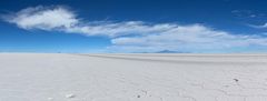 [ … Salar de Uyuni - mittendrin ]