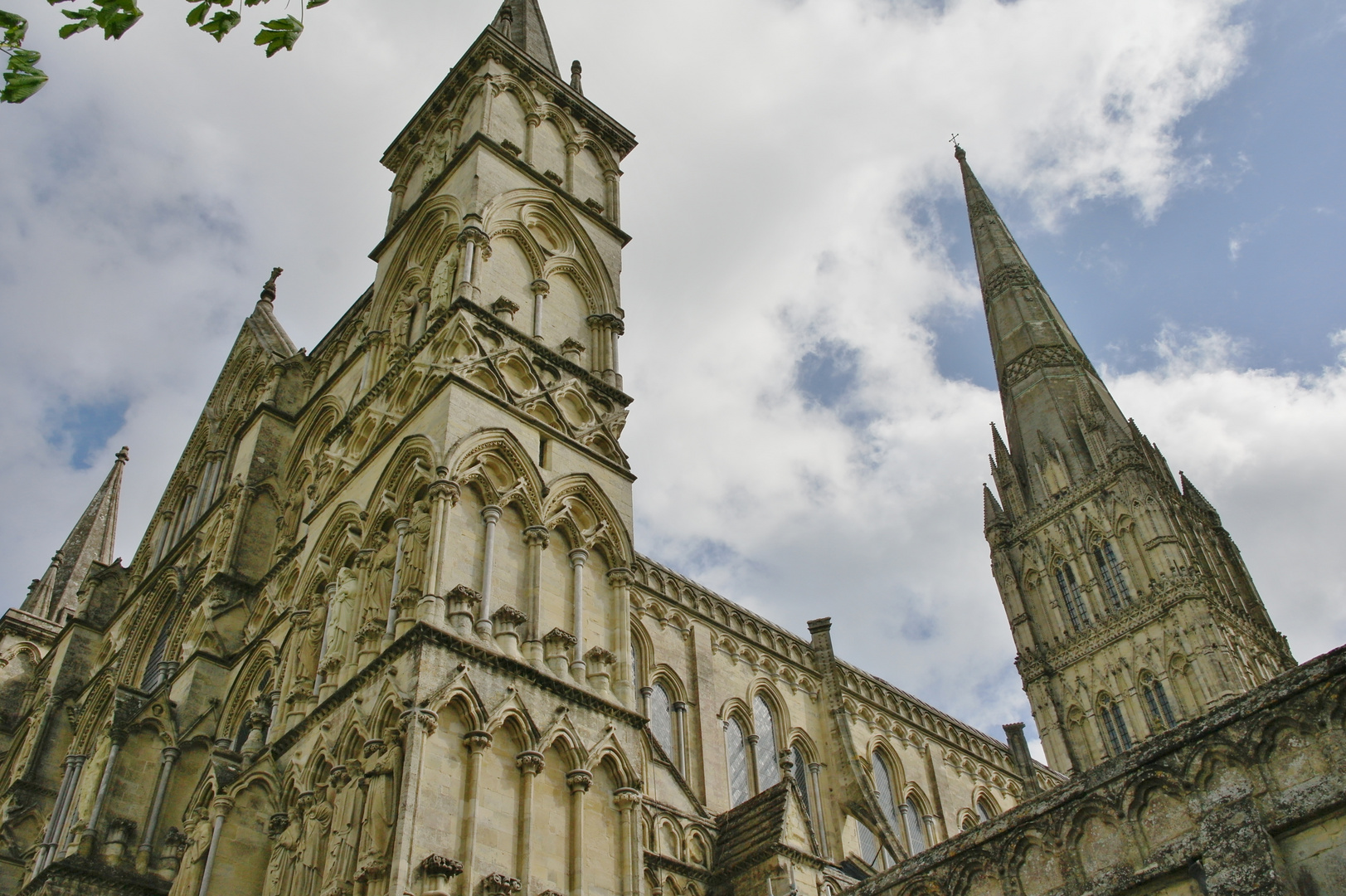 Salisbury Cathedral outside shooting