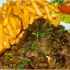 Salisburysteak mit Zwiebeln