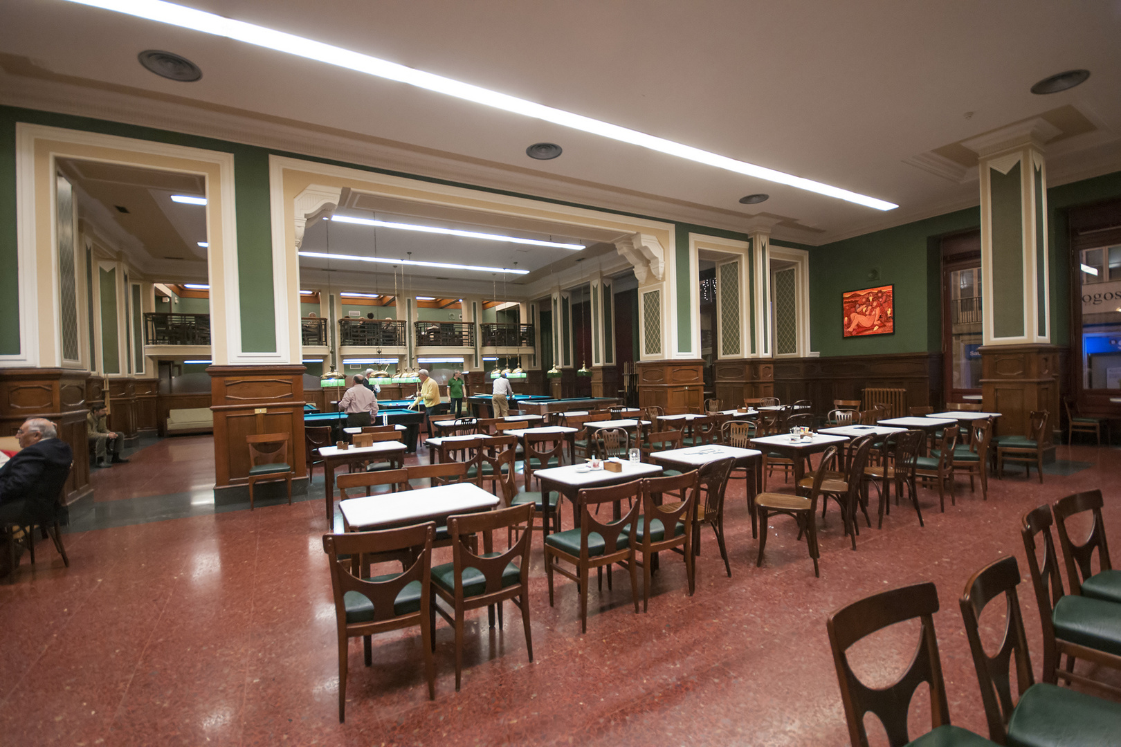 SALÓN DE COLUMNAS DEL CIRCULO DE LAS ARTES.Lugo