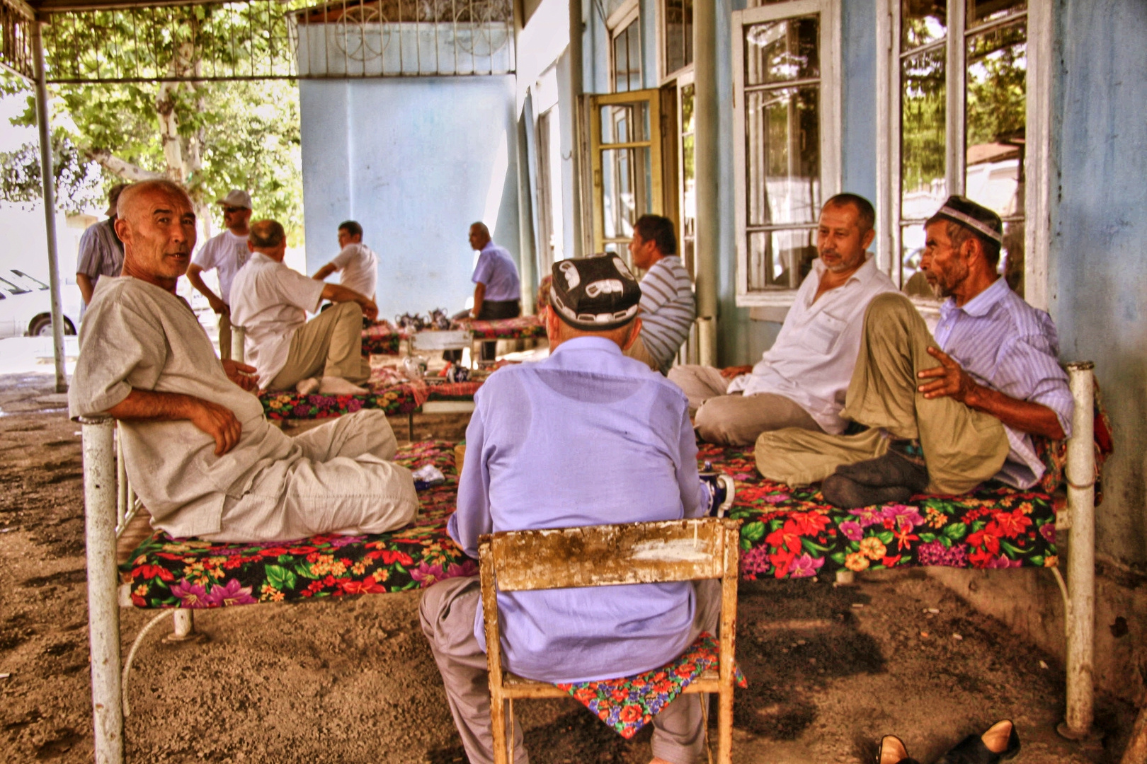 Salon de Thé dans la vallée de Ferghana