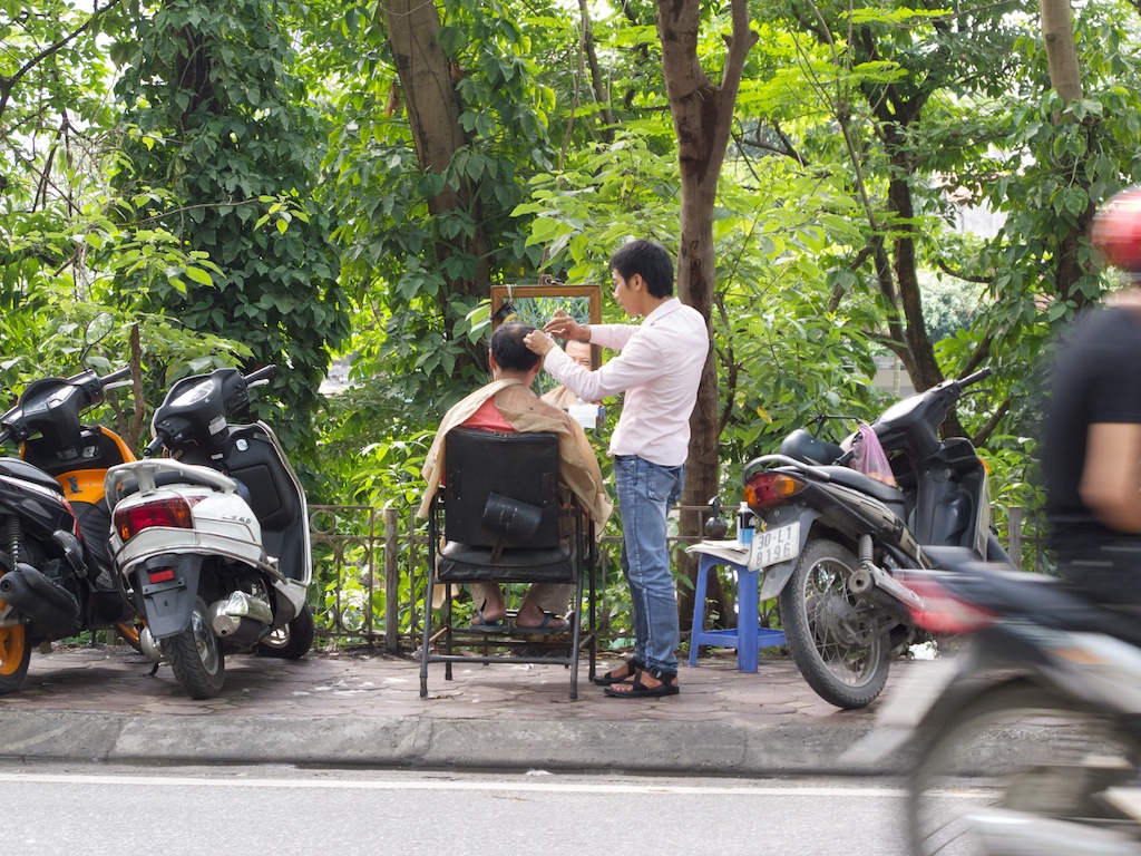 Salon Um Lei Tung