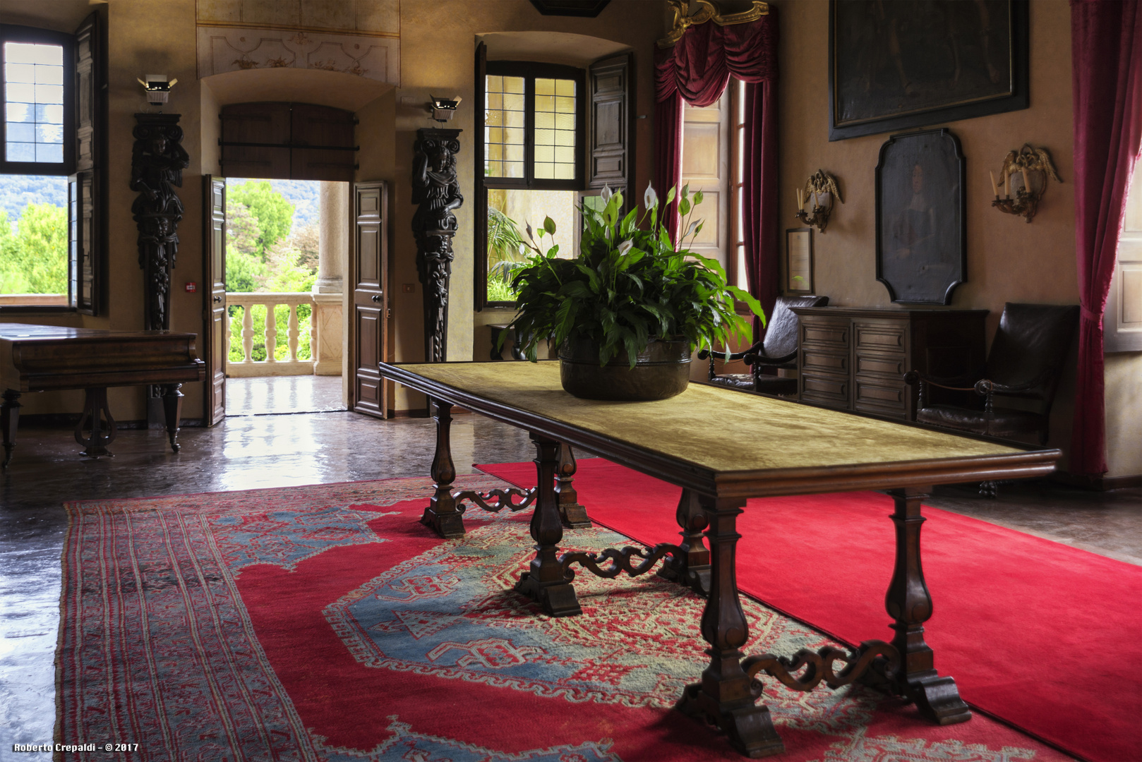 Salone con tavolo, Isola Madre Foto % Immagini| architetture ... Salone con tavolo, Isola Madre Foto % Immagini| architetture ...