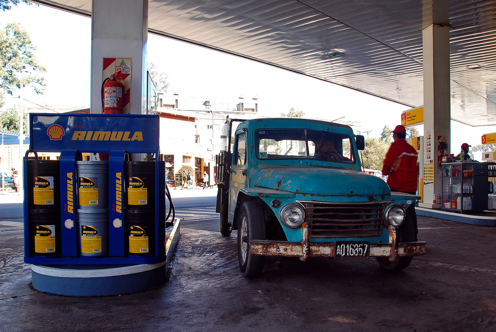Salta - Petrol Station- Foto 190