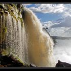 Salto el Hacha y Laguna Canaima