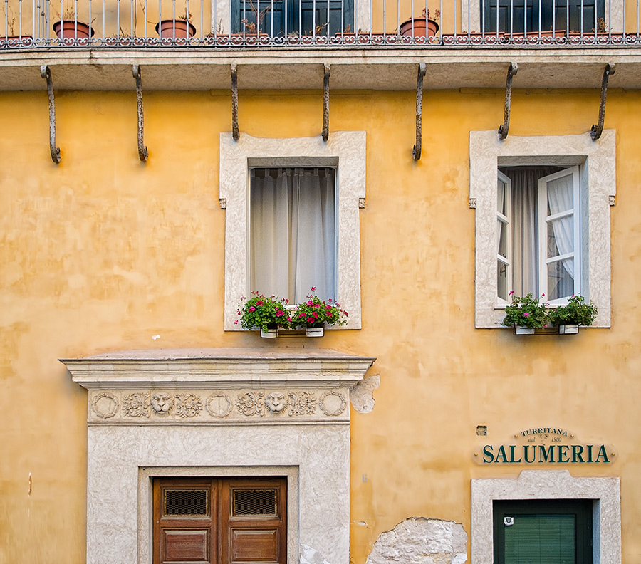 Salumeria Turritana. Sassari.