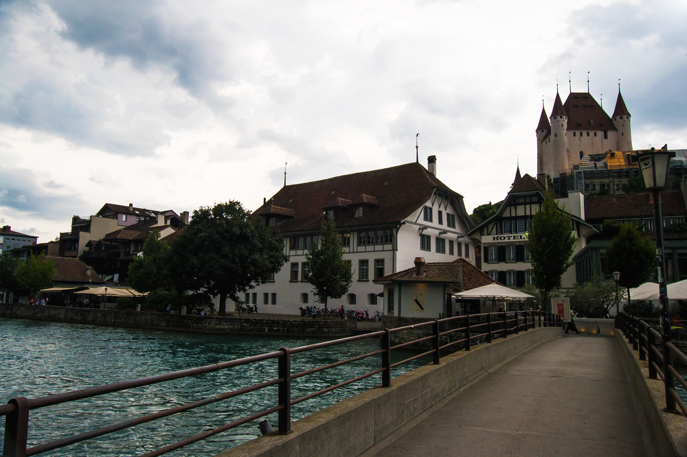 Saluti a tutti da Thun Svizzera!!