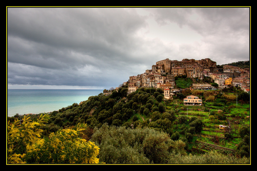 Saluti e baci da Pisciotta...