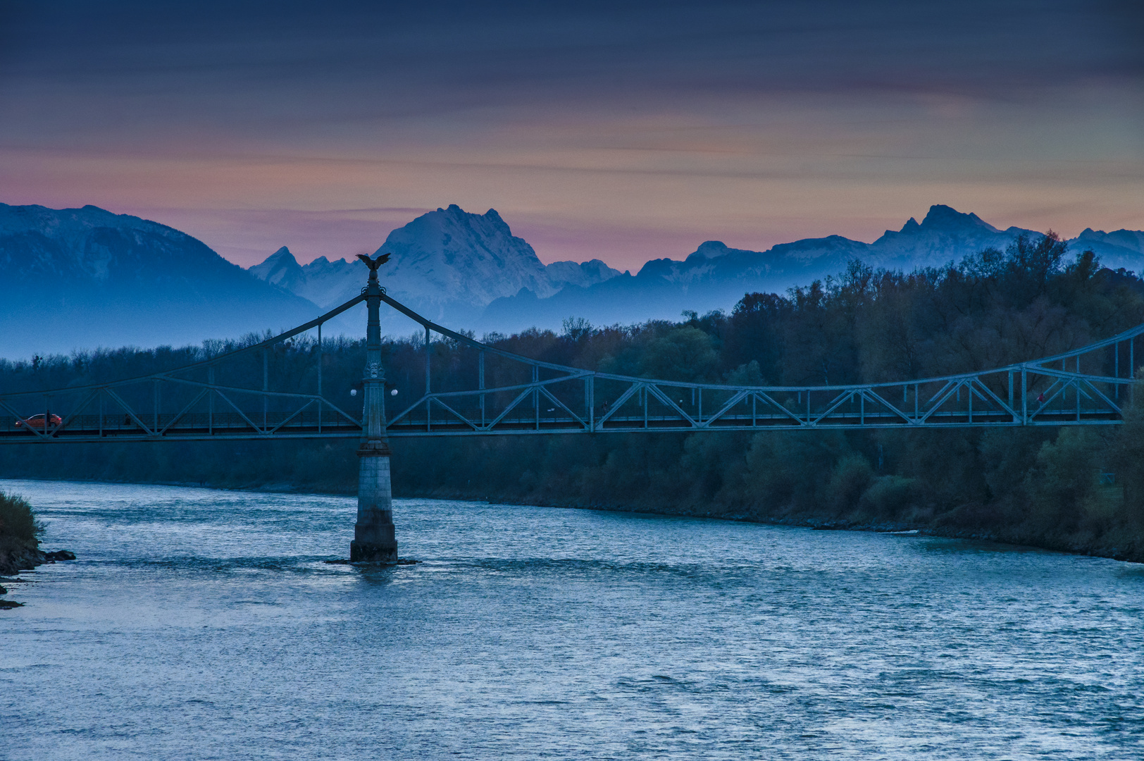 Salzach am Abend