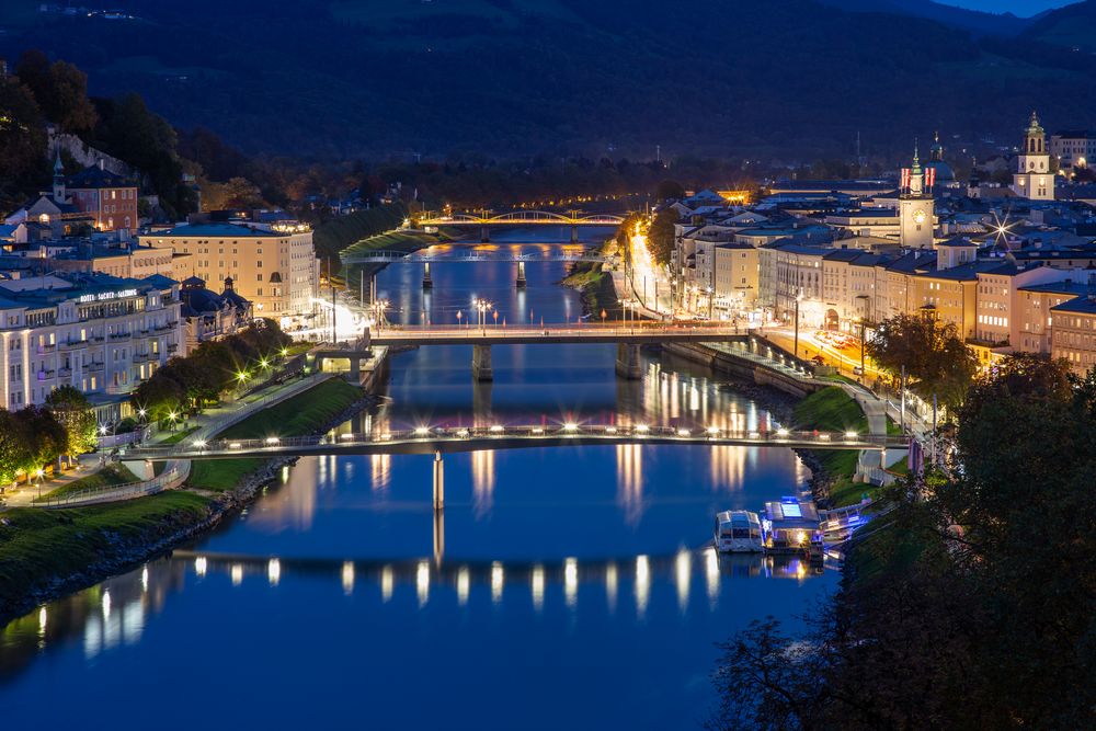 Salzburg bei Nacht-1