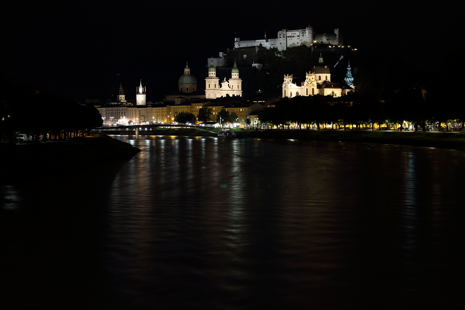 Salzburg bei Nacht