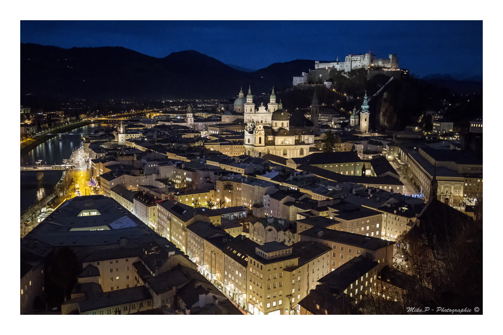 SALZBURG BEI NACHT