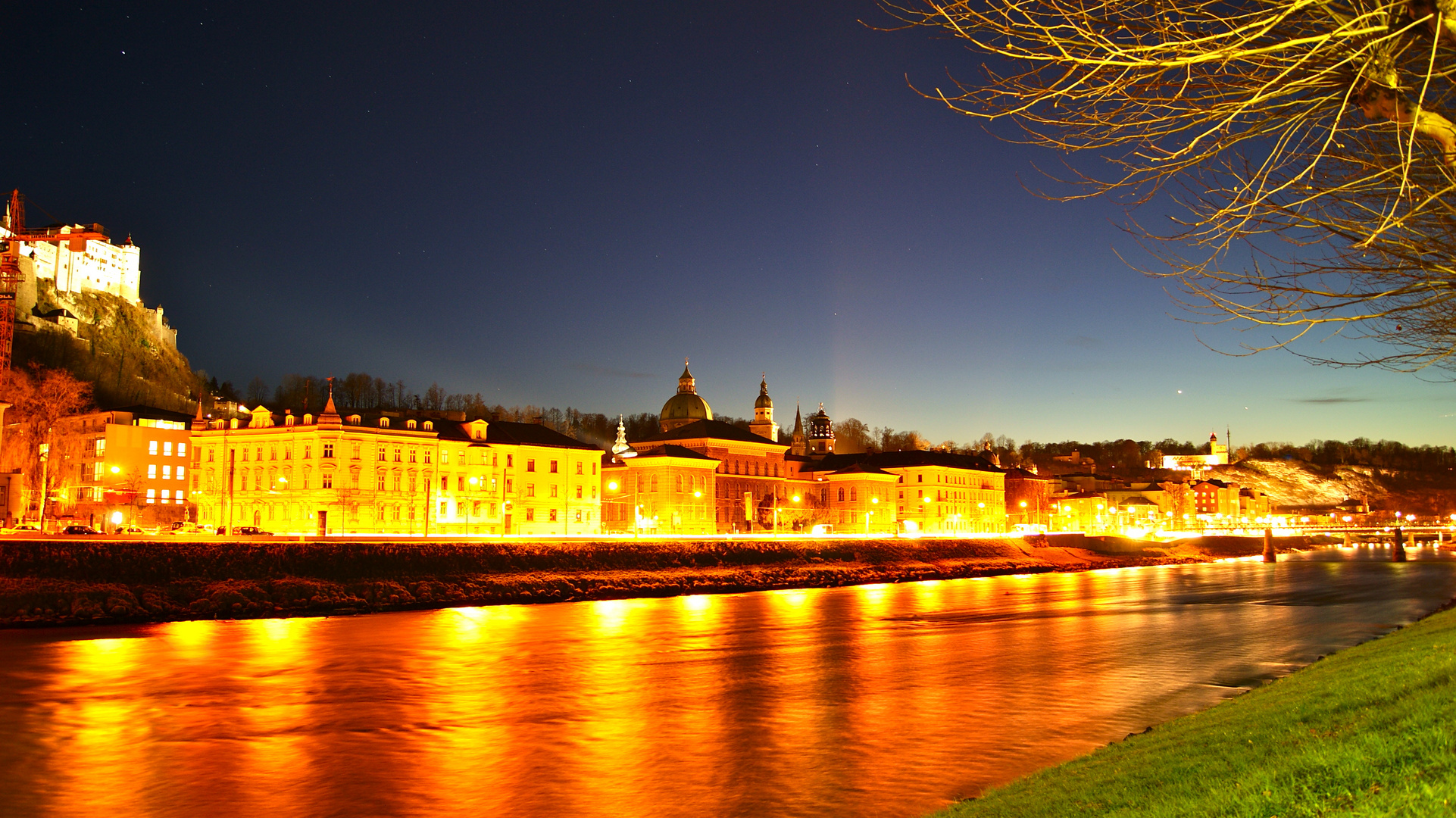 Salzburg bei Nacht