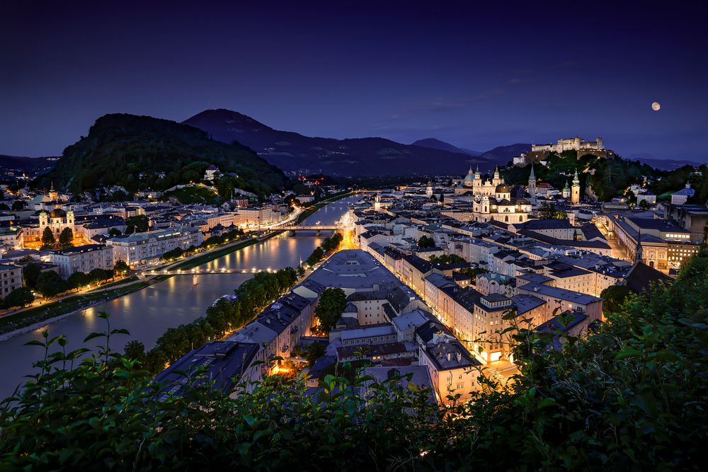 ~ SALZBURG BEI NACHT II ~