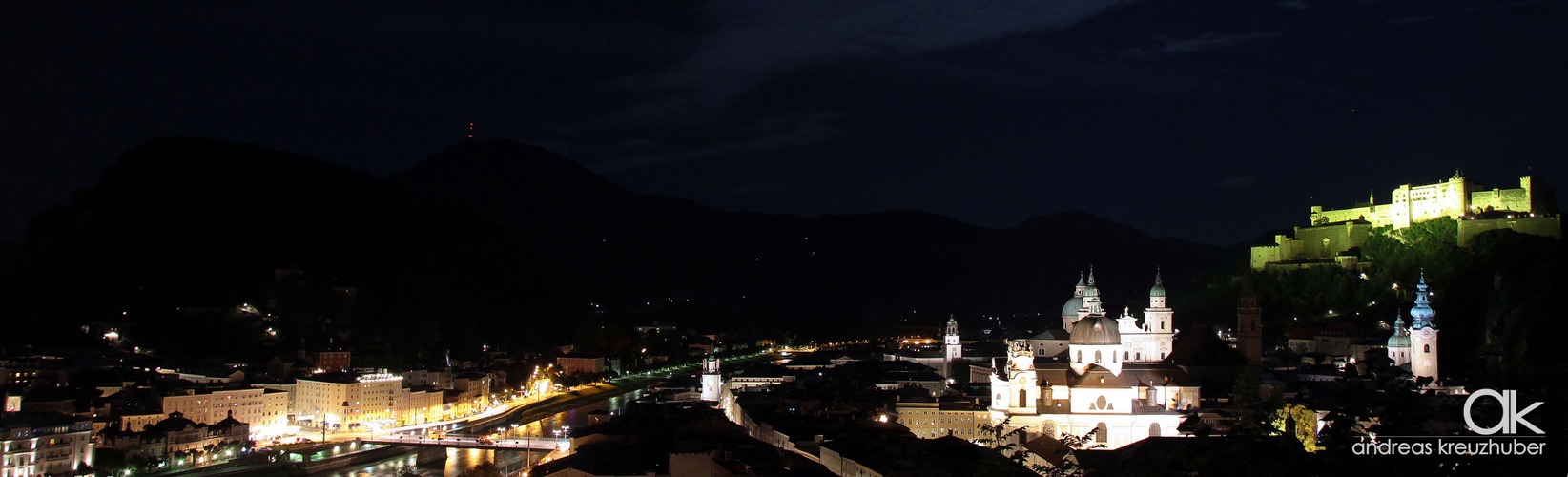 Salzburg bei Nacht II