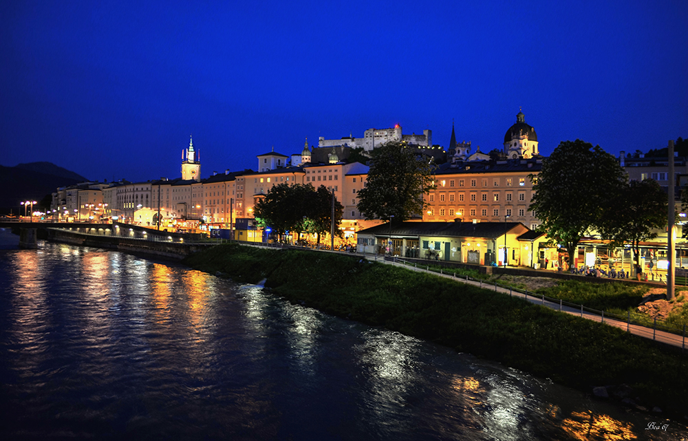 Salzburg by night ...