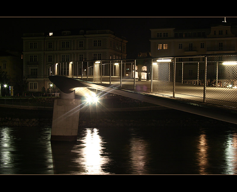 :: Salzburg @ night ::