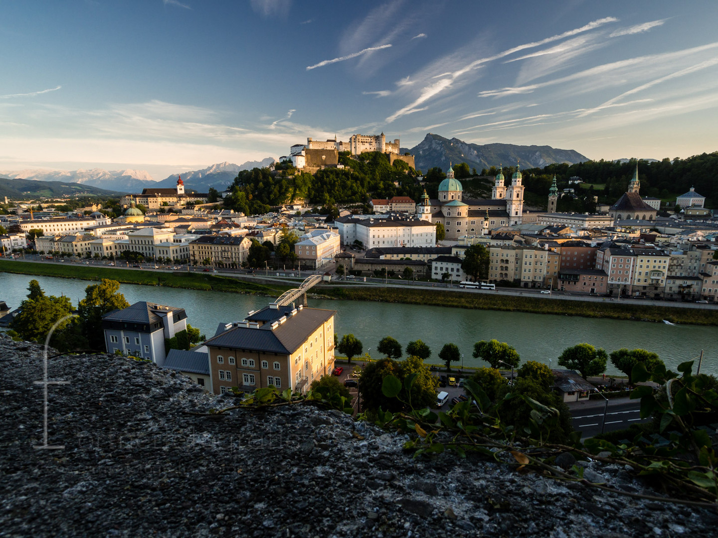 Salzburg Stadt im Abendlicht