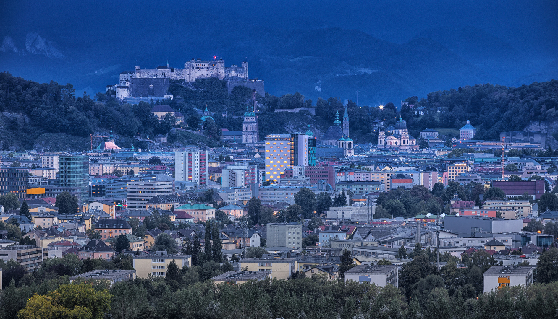 Salzburg zur blauen Stunde