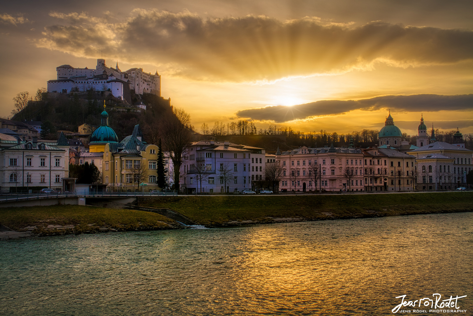 Salzburg zur goldenen Stunde