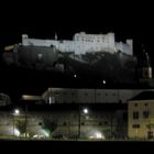 Salzburger Schloss bei Nacht