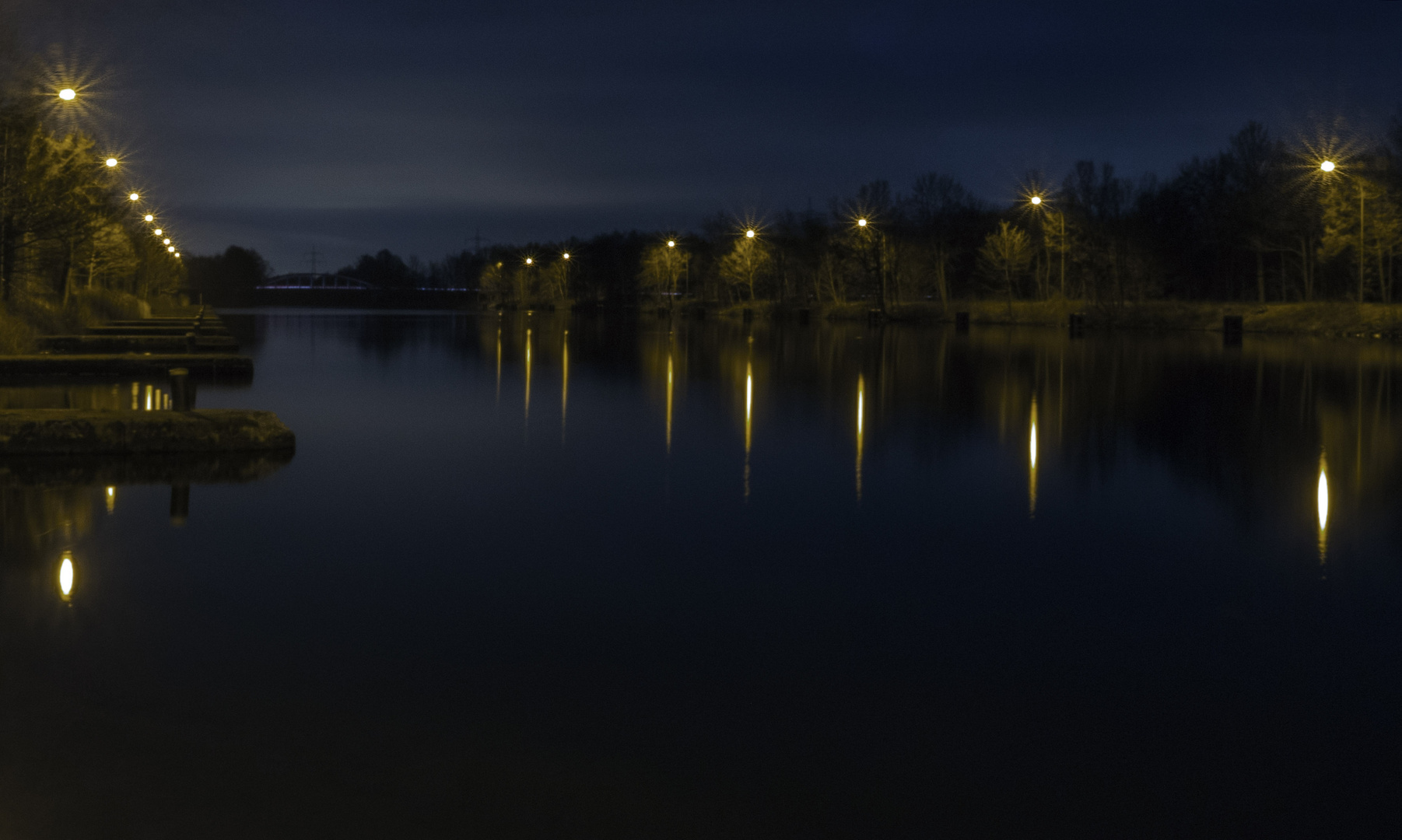 Salzgitter Zweigkanal bei Nacht