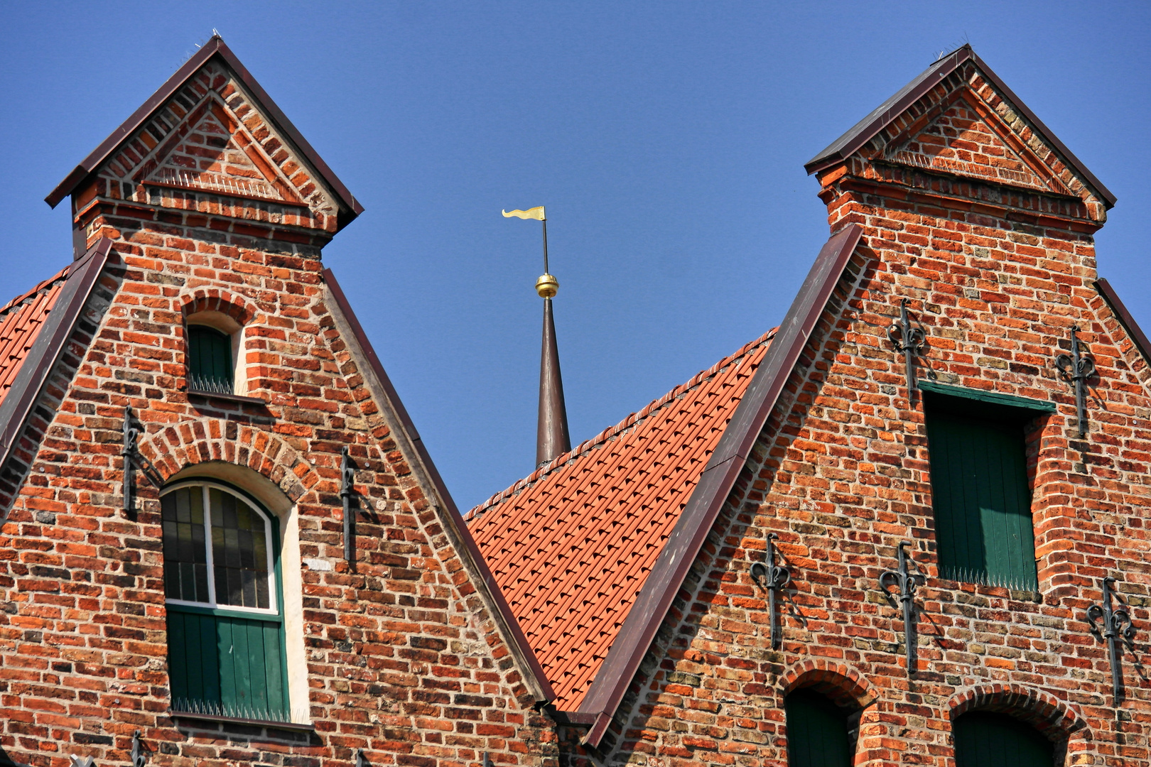 Salzspeicher mit Holstentor