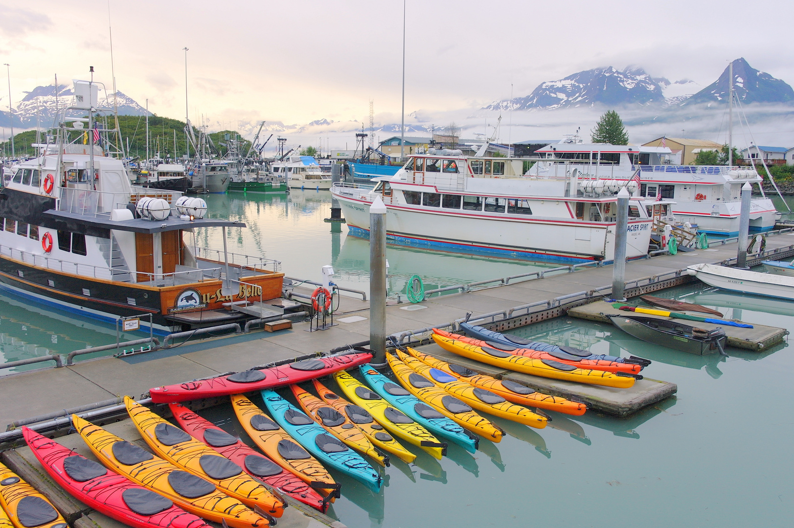 SAM_6173 Hafen in Valdez am Abend