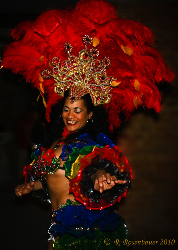 Samba im Carmen-Miranda-Stil