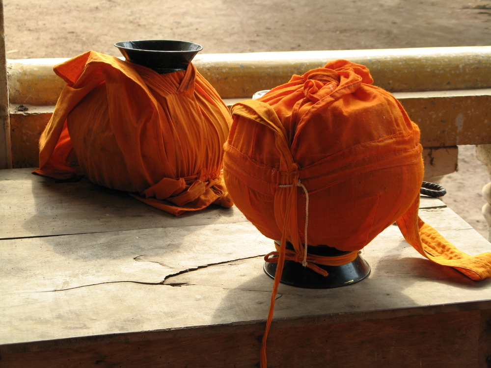 Sammelbehälter buddhistischer Mönche