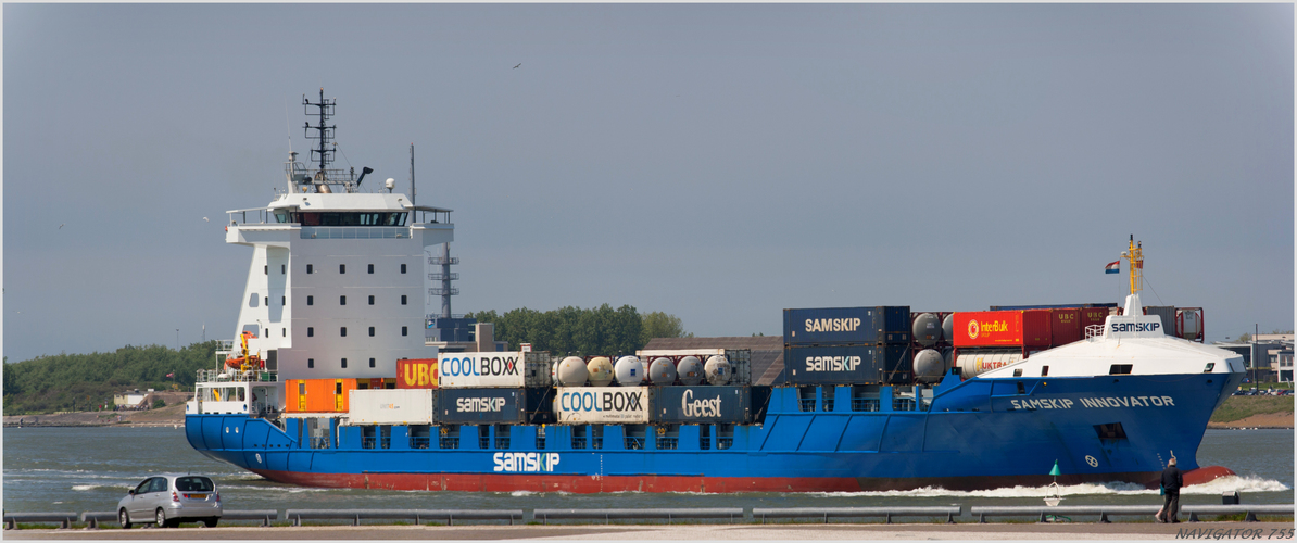 SAMSKIP INNOVATOR / Container Ship