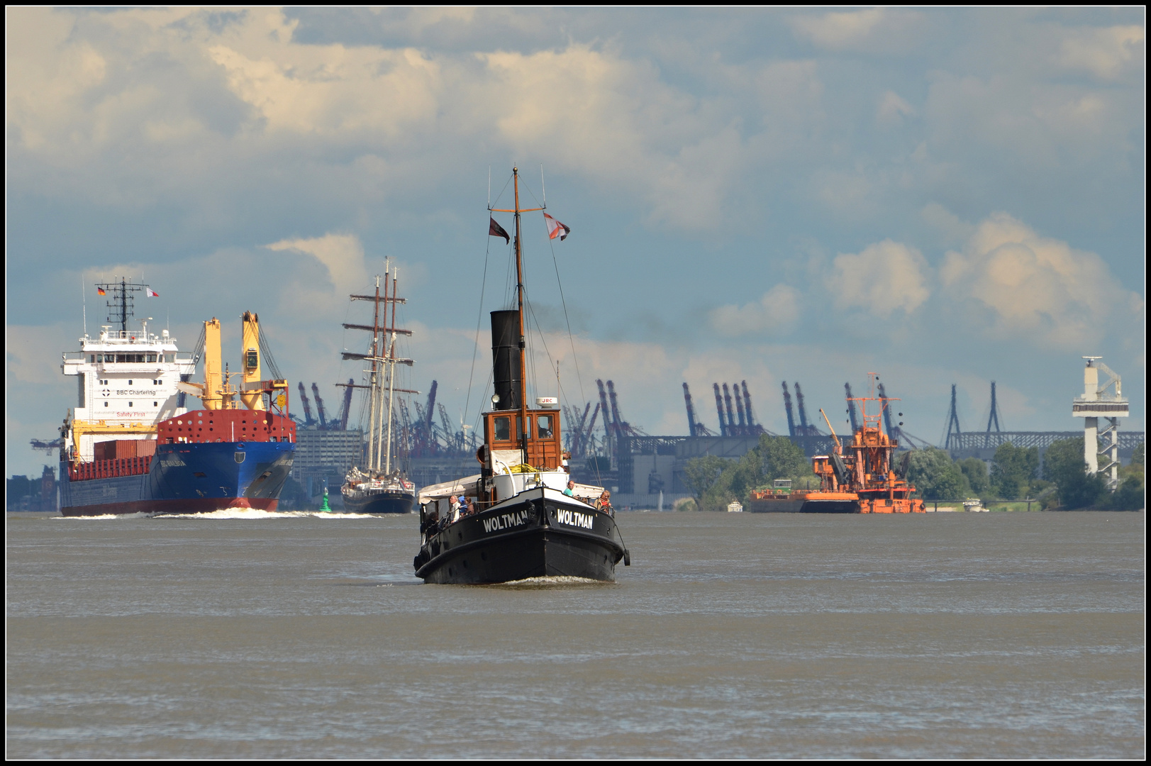 " Samstag auf der Elbe "