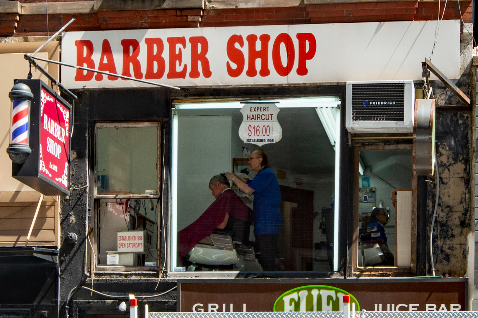 Samstag ist Zahltag - $16 Haircut