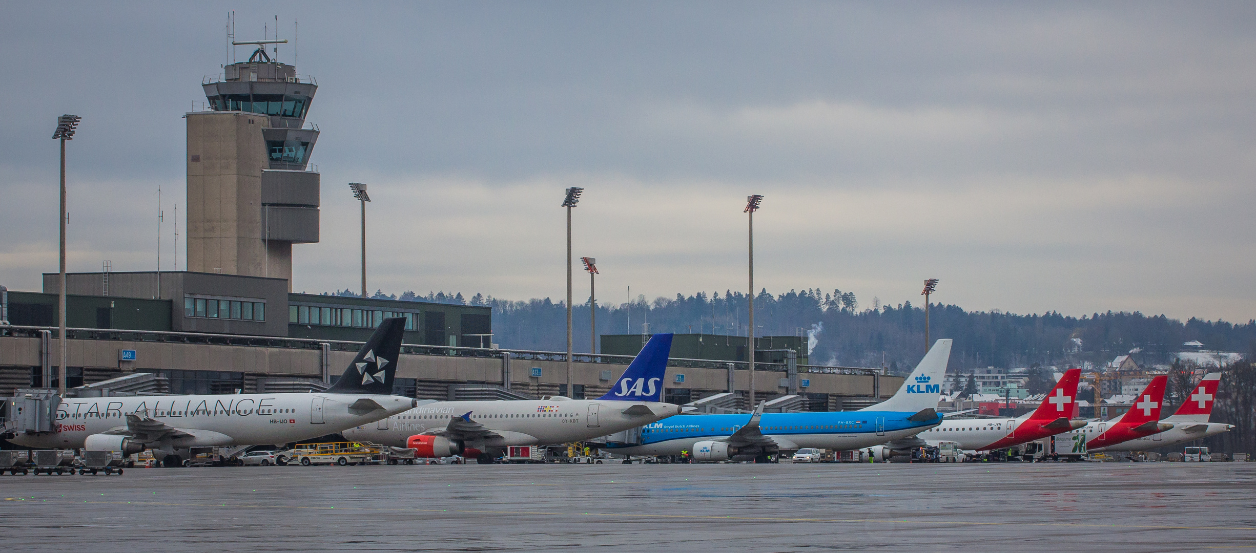 -- Samstags am Flughafen Zürich --