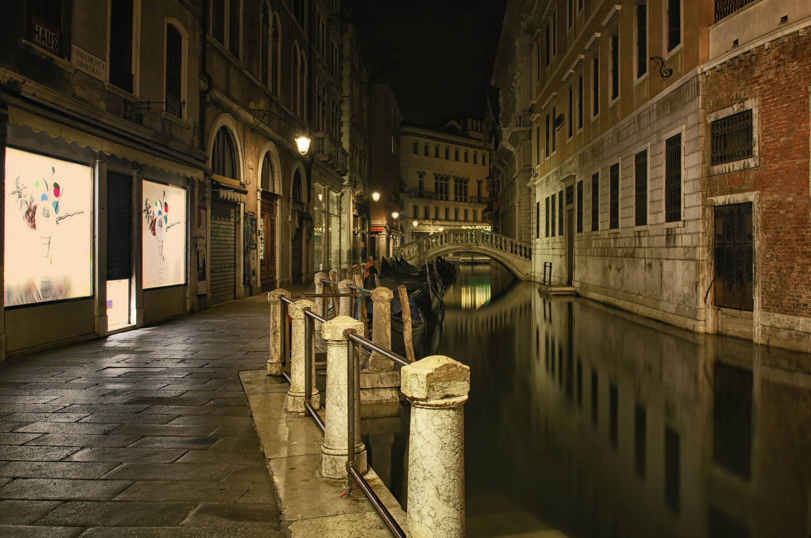 Samtige Nacht in Venedig 