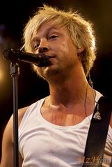 Samu Haber von Sunrise Avenue