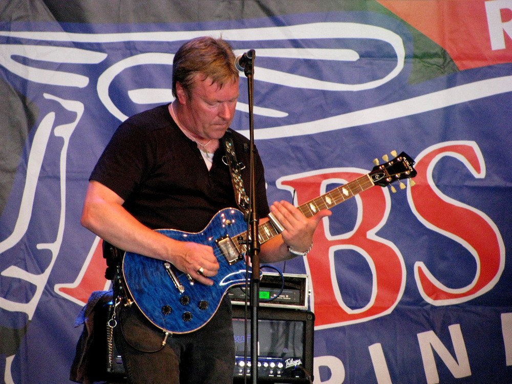 Samuel Eddy auf dem Ribs&Blues in Raalte Holland 2009