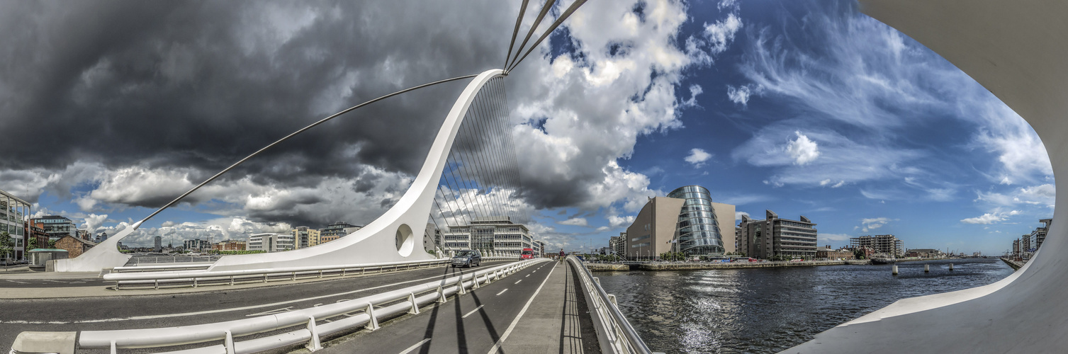 Samuell Becket Bridge an einem wunderschönen Juni-Tag 2014