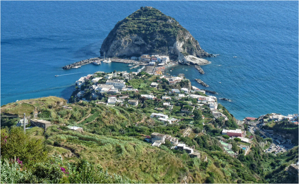 SAN ANGELO DIE SCHÖNSTE STADT AUF ISCHIA