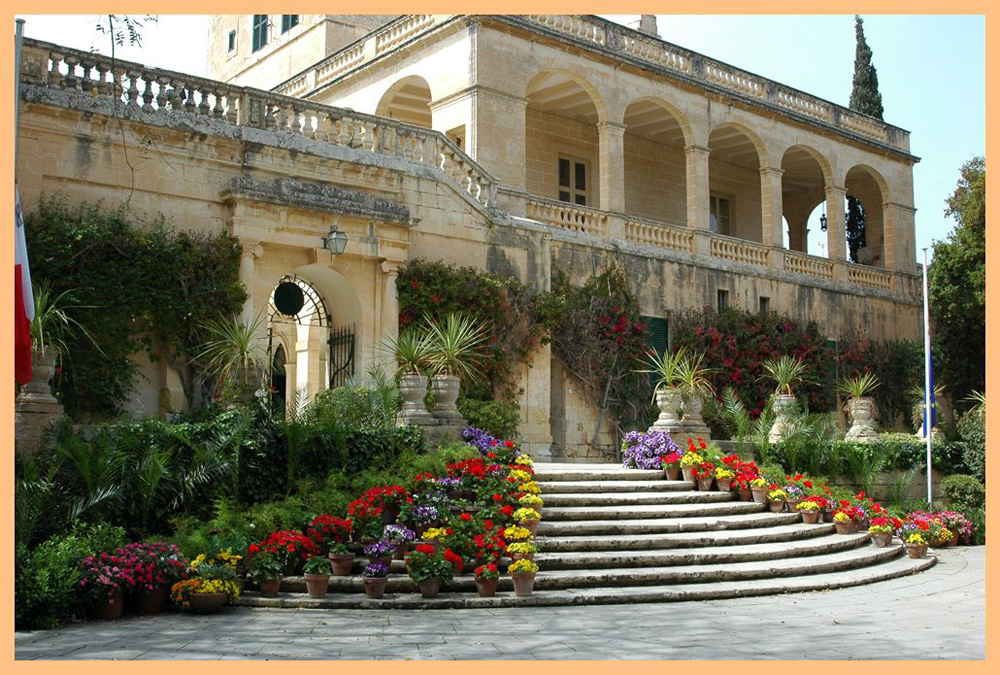 San Anton Palace.......