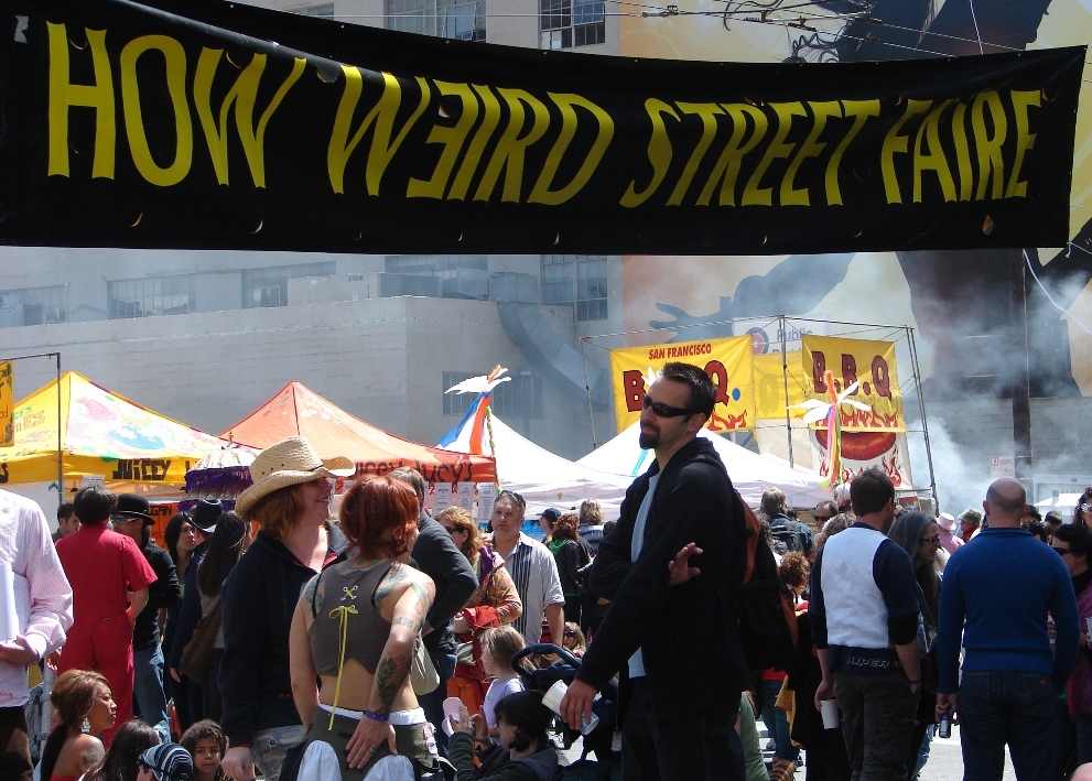 San Fran - Sunday afternoon 2pm: How weird street faire on Howard Street