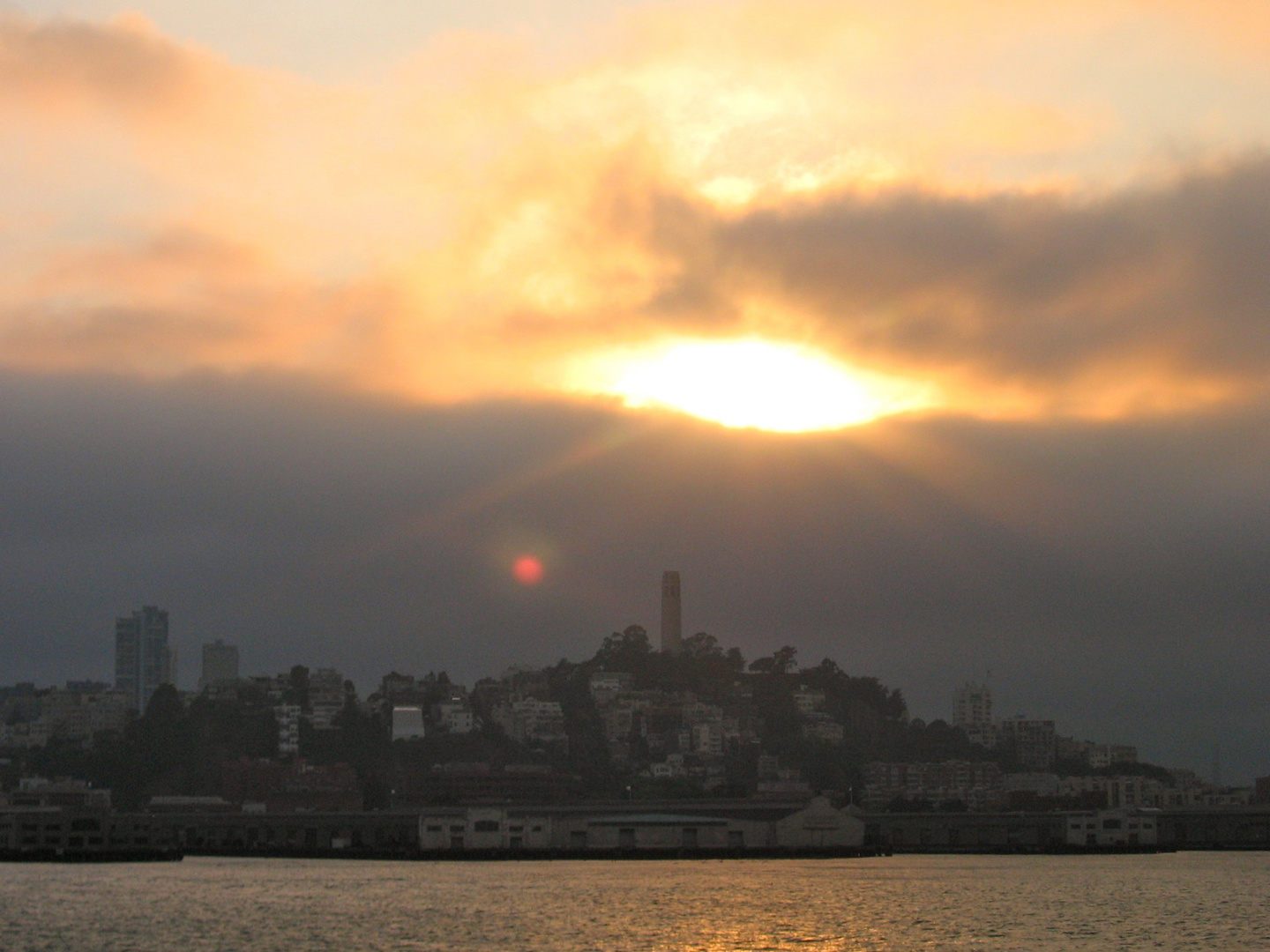 San Francisco Nebel im Anmarsch