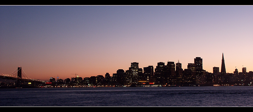 SAN FRANCISCO SKYLINE