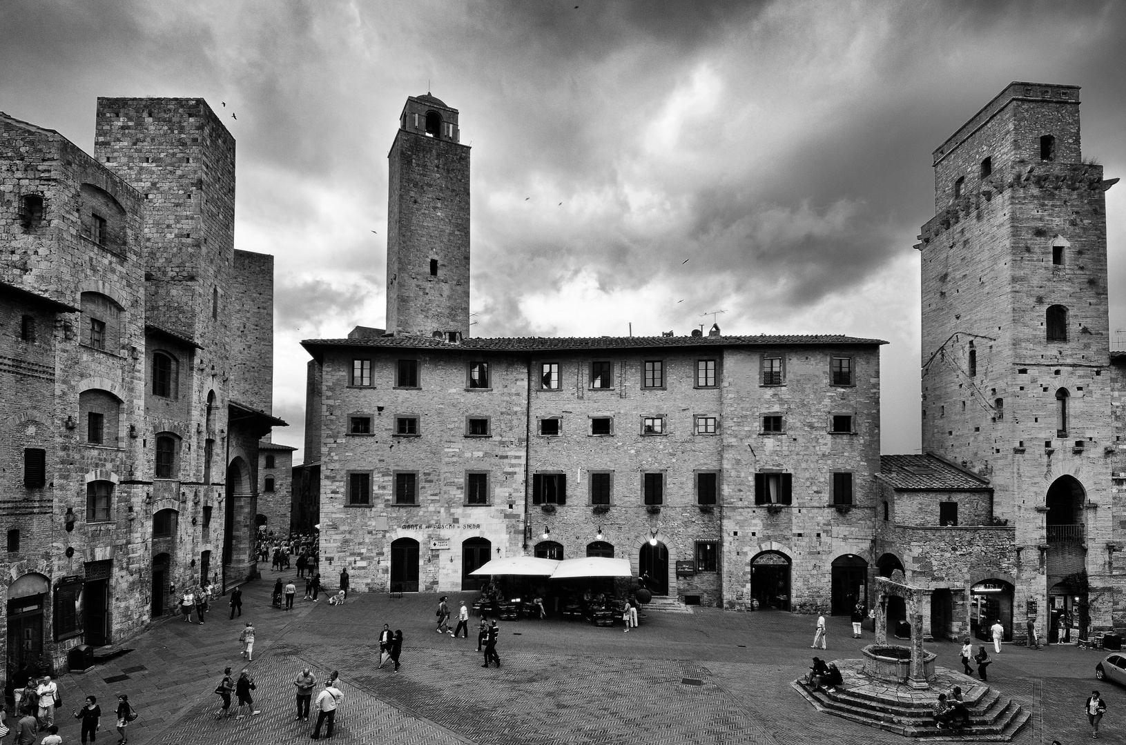 San Gimignano vor dem Gewitter