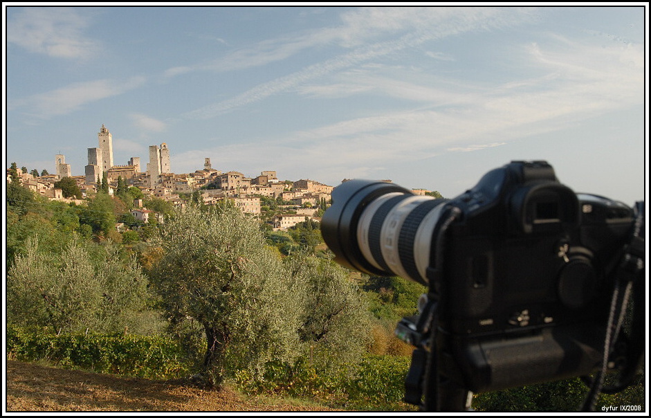 San Gimignano vs canon