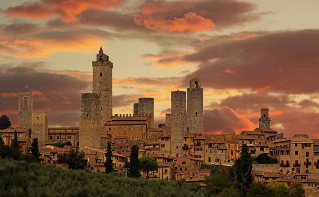  San Gimignano zum Sonnenuntergang....