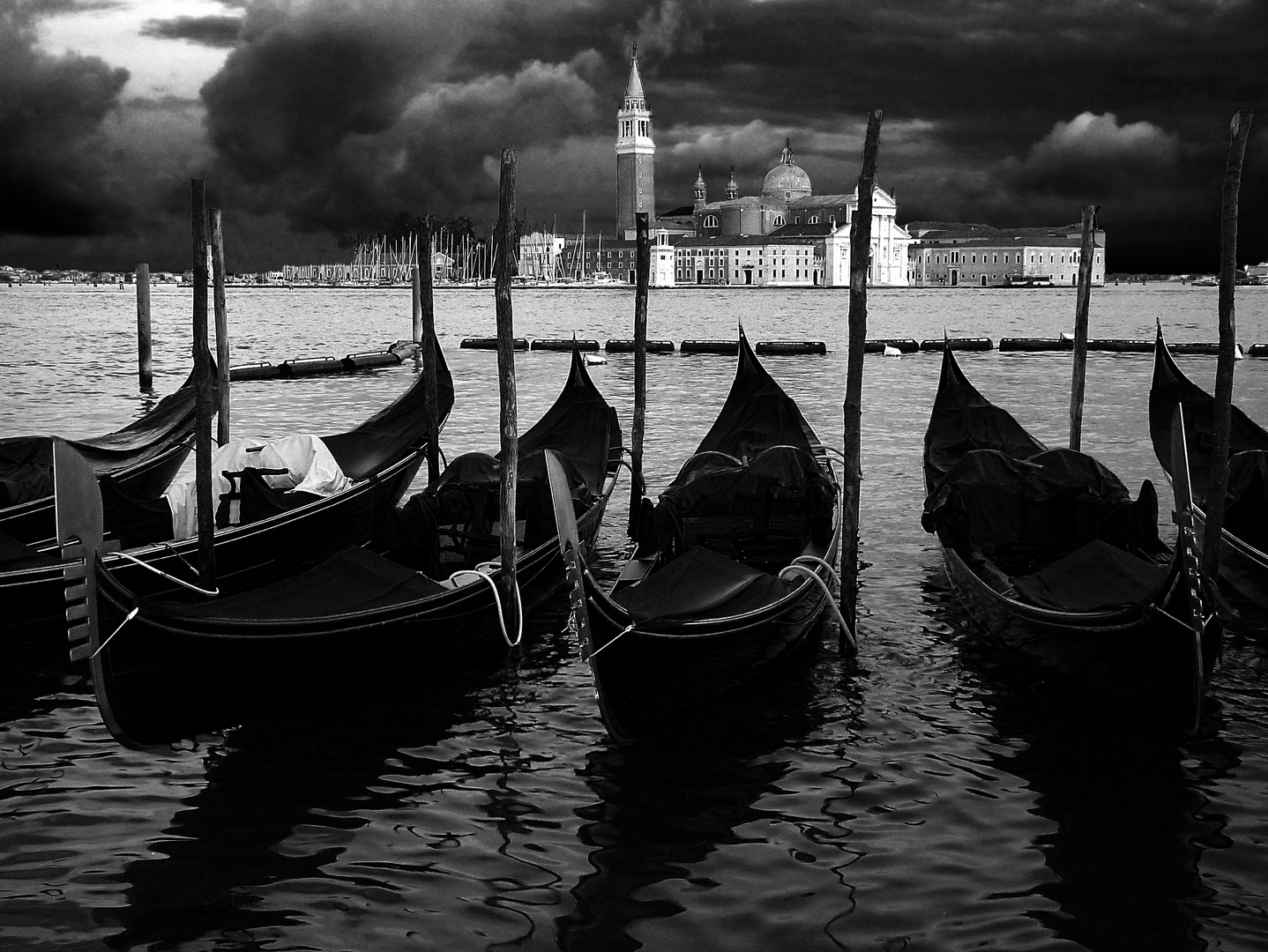 San Giorgio Maggiore-Burrasca in arrivo