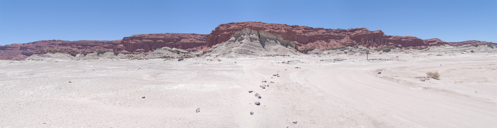 San Juan - Ischigualasto - Fahrt durch den Park