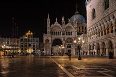 San Marco bei Nacht - 