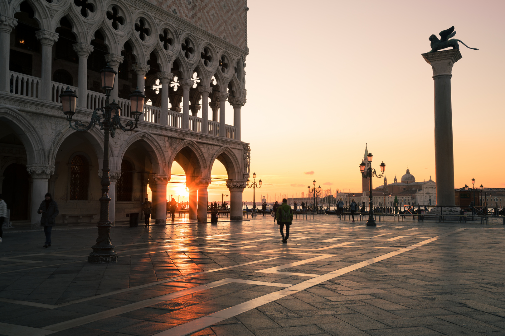 San Marco bei Sonnenaufgang